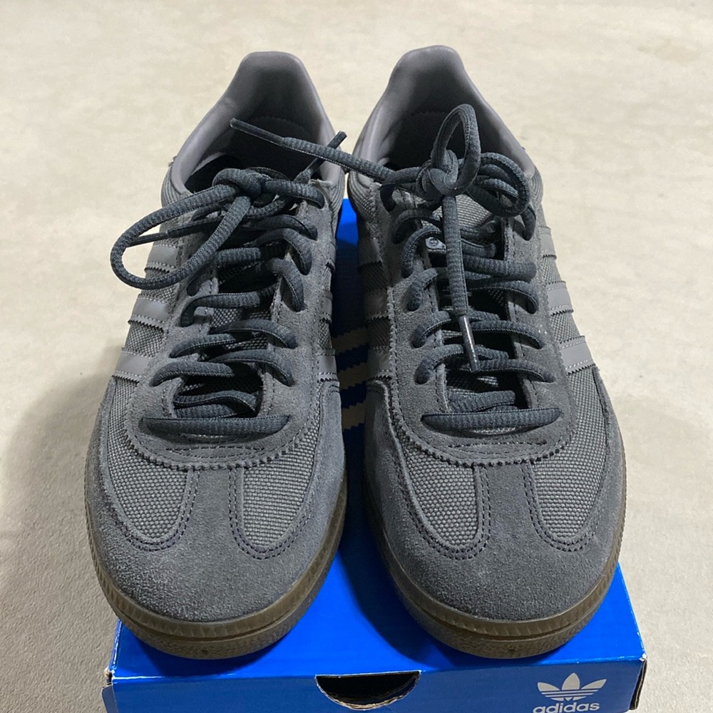 Adidas handball spezial 

In great condition worn a handful of times